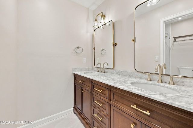 3622 CAROLINE VALE Boulevard, Jacksonville, FL 32277