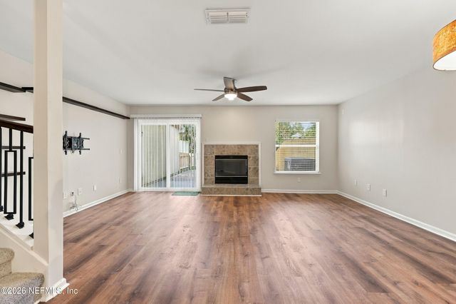 3622 CAROLINE VALE Boulevard, Jacksonville, FL 32277