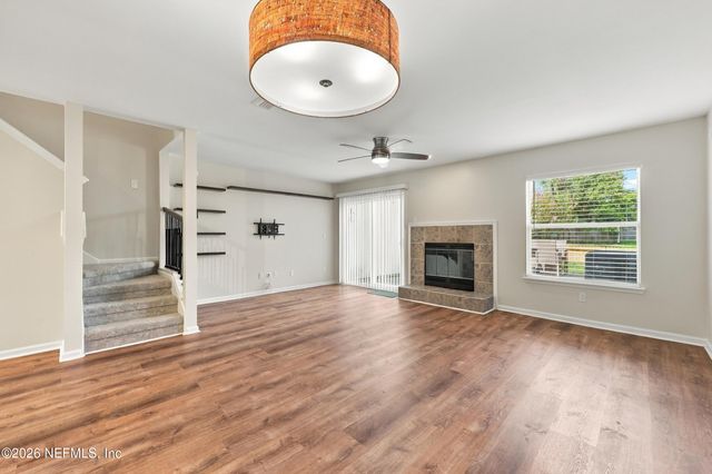 3622 CAROLINE VALE Boulevard, Jacksonville, FL 32277
