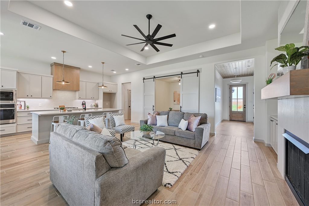 2822 Captain Drive, Bryan, TX 77808 — photo 4