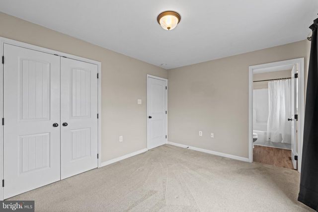 144 FREIGHT CAR CIR, Bunker Hill, WV 25413