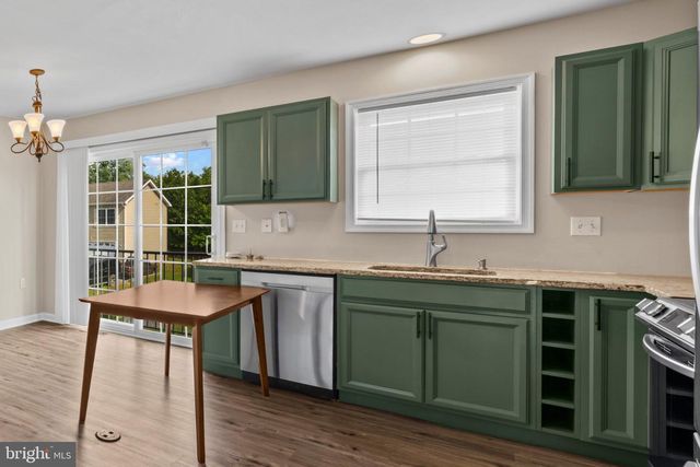 144 FREIGHT CAR CIR, Bunker Hill, WV 25413