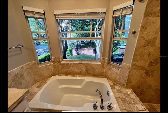 2920 W EL PRADO BOULEVARD 1, Tampa, FL 33629