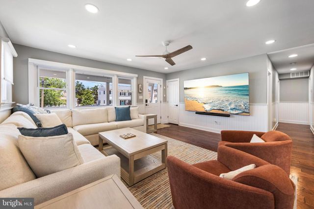 340 KENTFORD AVE, Beach Haven, NJ 08008