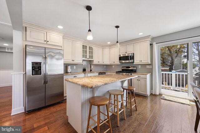 340 KENTFORD AVE, Beach Haven, NJ 08008