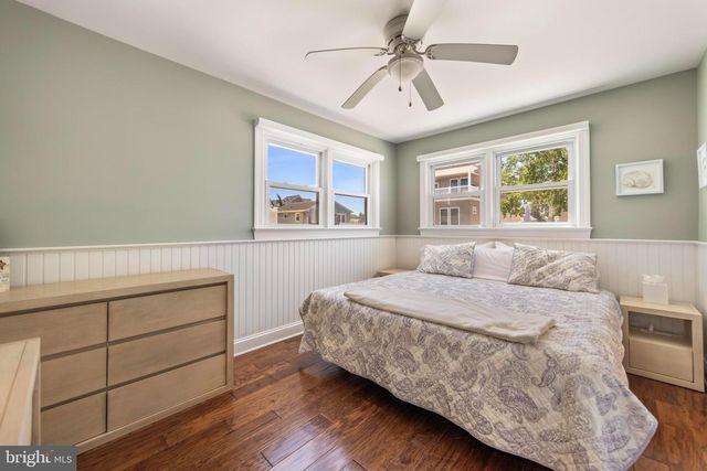 340 KENTFORD AVE, Beach Haven, NJ 08008