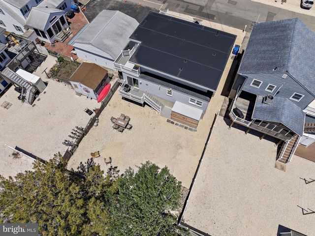 340 KENTFORD AVE, Beach Haven, NJ 08008
