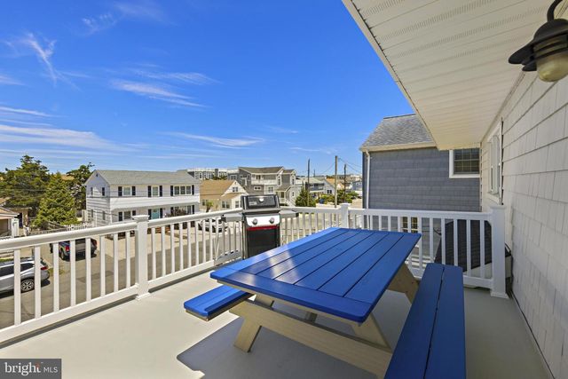 340 KENTFORD AVE, Beach Haven, NJ 08008