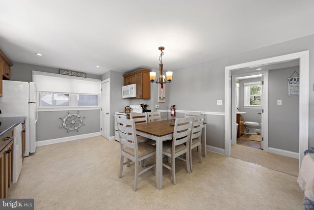 340 KENTFORD AVE, Beach Haven, NJ 08008