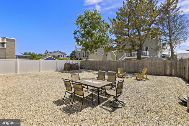340 KENTFORD AVE, Beach Haven, NJ 08008