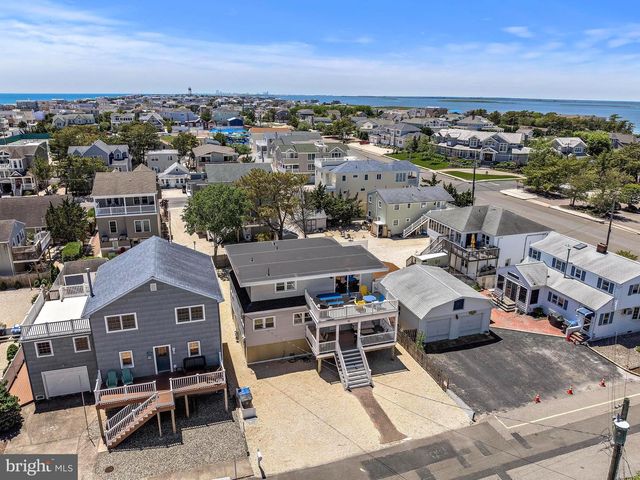 340 KENTFORD AVE, Beach Haven, NJ 08008