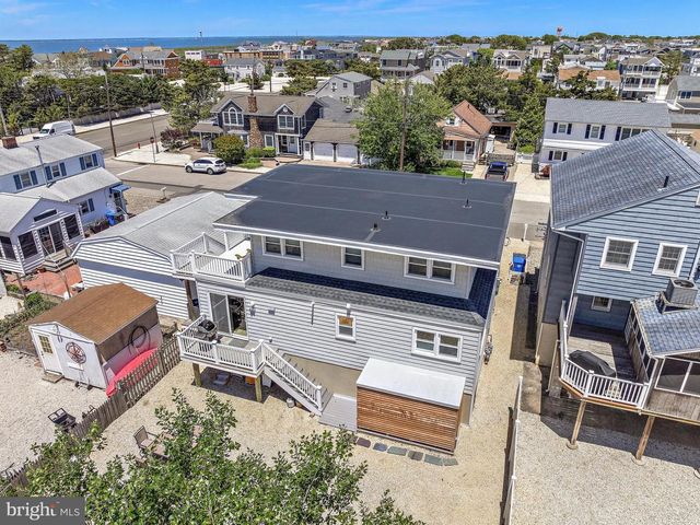 340 KENTFORD AVE, Beach Haven, NJ 08008
