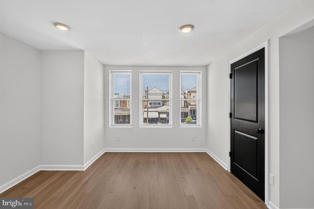 729 WYNNEWOOD RD, Philadelphia, PA 19151