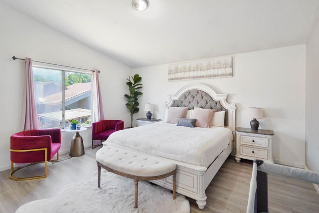 2185 Holder Ln, Tracy, CA 95377