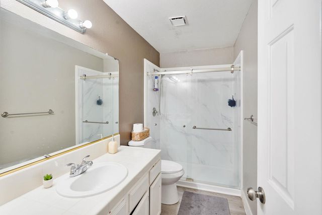 2185 Holder Ln, Tracy, CA 95377