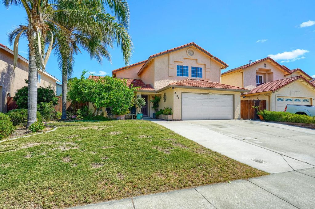 2185 Holder Ln, Tracy, CA 95377