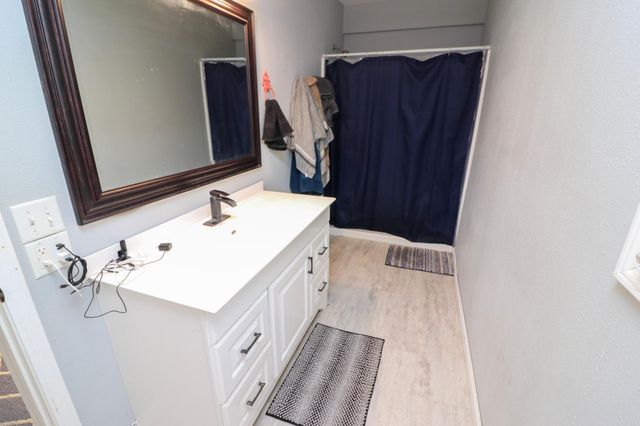 118 2nd Avenue NE, Mayville, ND 58257