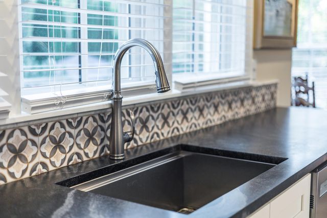 112 Main Street, Yarmouth Port, MA 02675