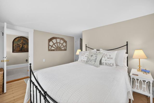 112 Main Street, Yarmouth Port, MA 02675