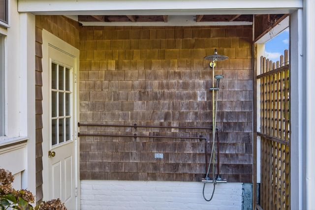 112 Main Street, Yarmouth Port, MA 02675