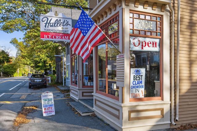 112 Main Street, Yarmouth Port, MA 02675