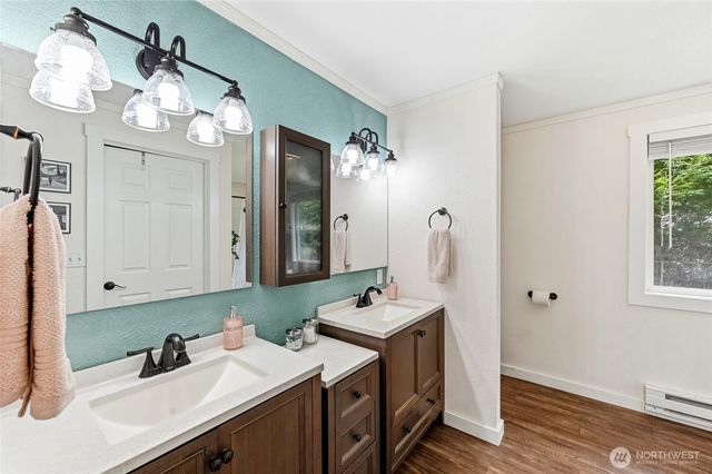 3428 Eagle Drive NE, Olympia, WA 98516