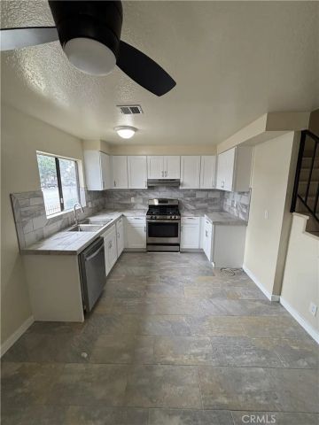 9229 Stewart And Gray Road A, Downey, CA 90241