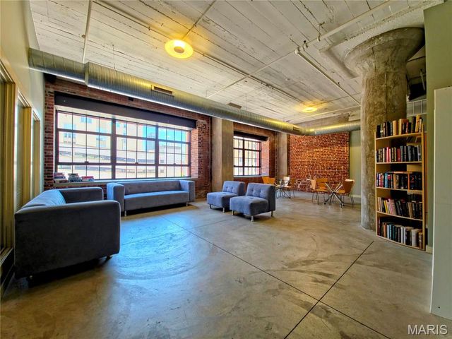 1611 Locust Street 701, St Louis, MO 63103