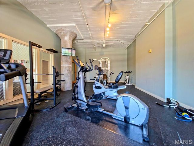 1611 Locust Street 701, St Louis, MO 63103