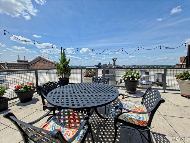 1611 Locust Street 701, St Louis, MO 63103