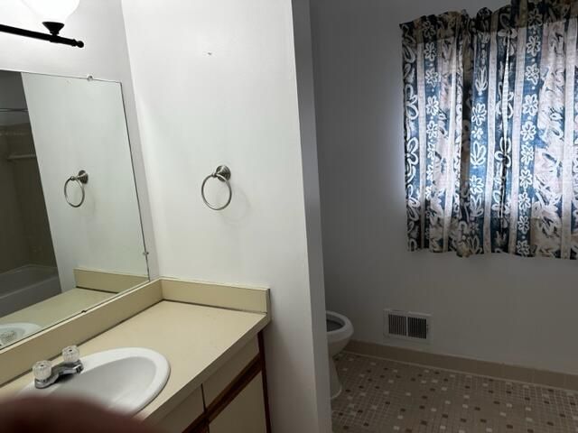 7356 Hedgerow Court, Canton Twp, MI 48187