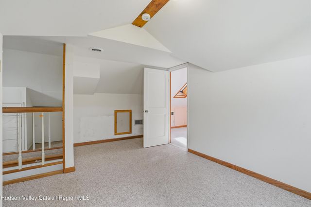 702 Rt 212, Saugerties, NY 12477