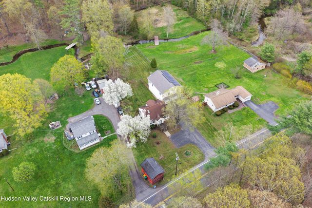 702 Rt 212, Saugerties, NY 12477