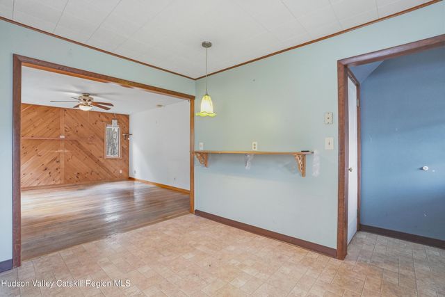 702 Rt 212, Saugerties, NY 12477