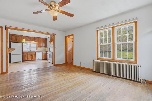 702 Rt 212, Saugerties, NY 12477