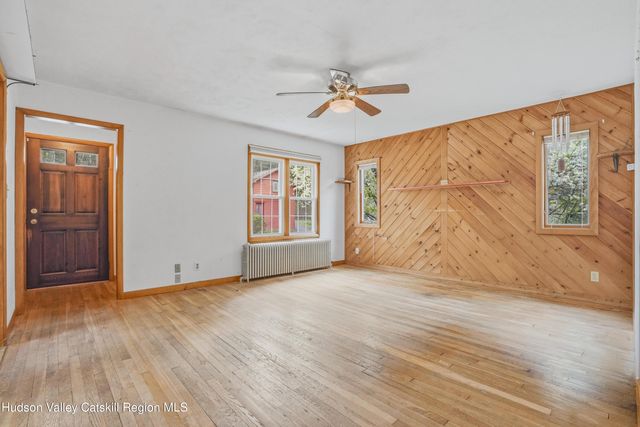 702 Rt 212, Saugerties, NY 12477