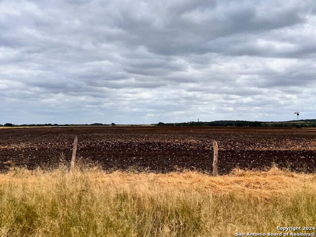 TBD FM 2676, Hondo, TX 78861