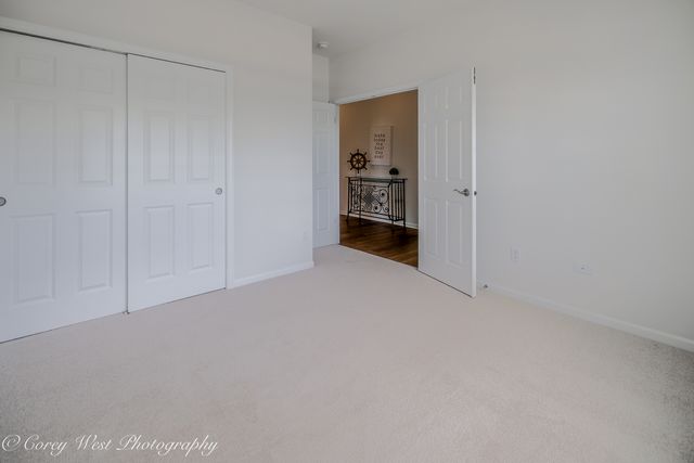 300 N Aspen Drive, Cortland, IL 60112