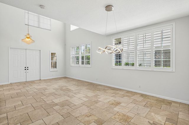 9956 Cobblestone Creek Drive, Boynton Beach, FL 33472