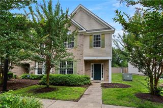 10 Musket LN, Hampton, VA 23666