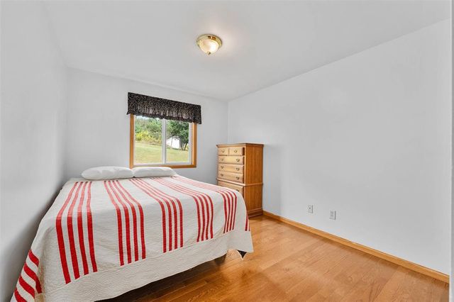 221 La Mans Lane, Eau Claire, WI 54703