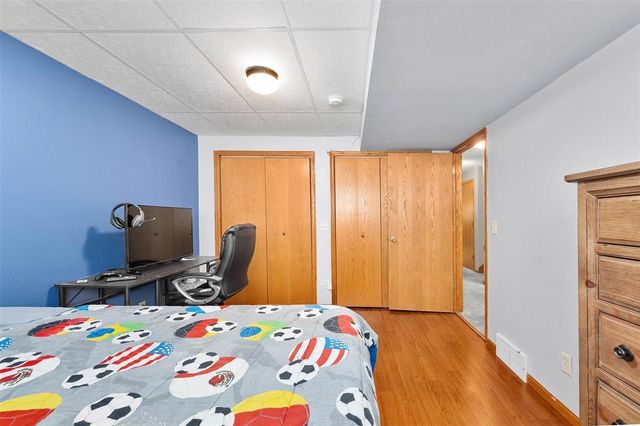 221 La Mans Lane, Eau Claire, WI 54703