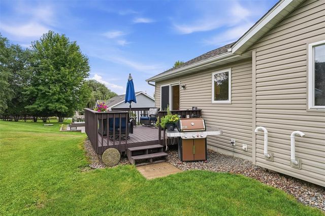 221 La Mans Lane, Eau Claire, WI 54703