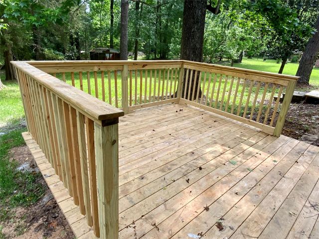 296 Kings Row, Livingston, TX 77351