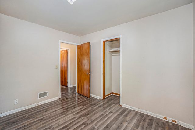 419 N 28TH Street, Council Bluffs, IA 51501