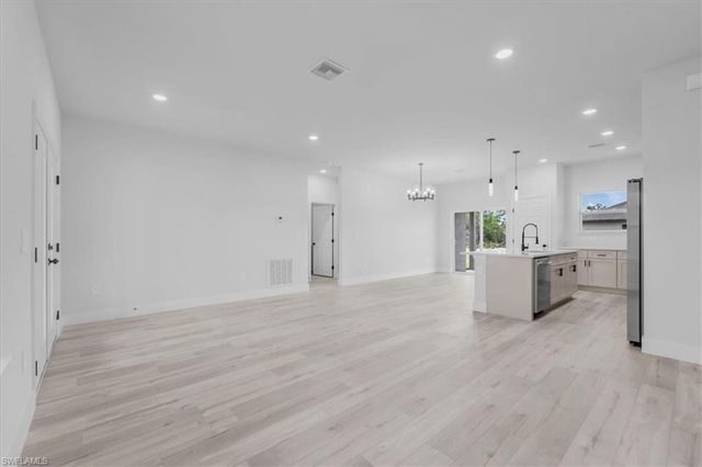 4659 San Ignacio DR, Sebring, FL 33872