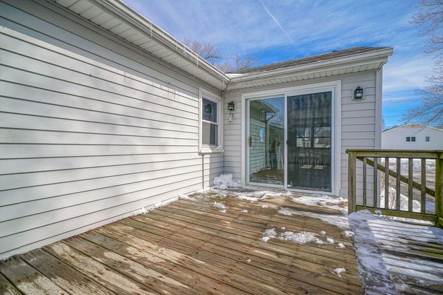 808 S 5th Street, Oregon, IL 61061