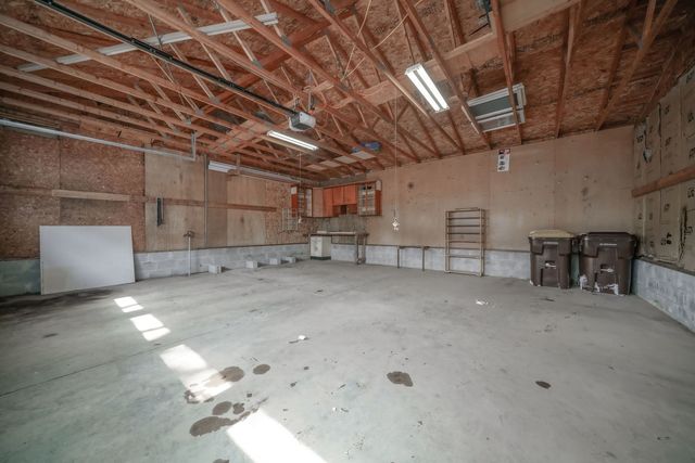 808 S 5th Street, Oregon, IL 61061