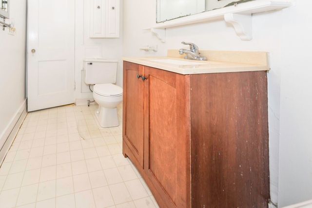 3 Shipman Circle, Ann Arbor, MI 48104