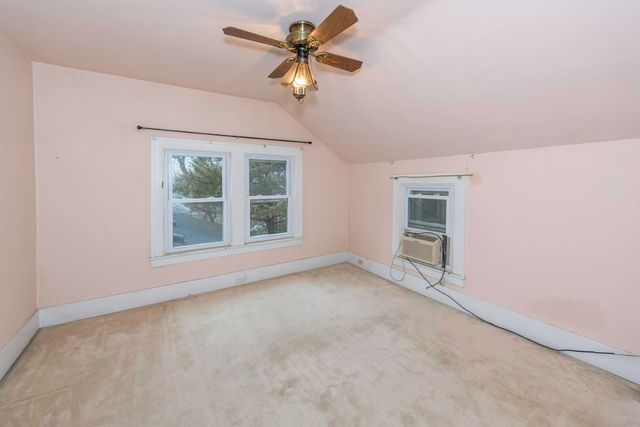 3 Shipman Circle, Ann Arbor, MI 48104